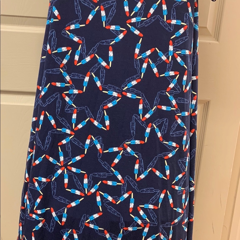 Lularoe - Picture 3 of 4